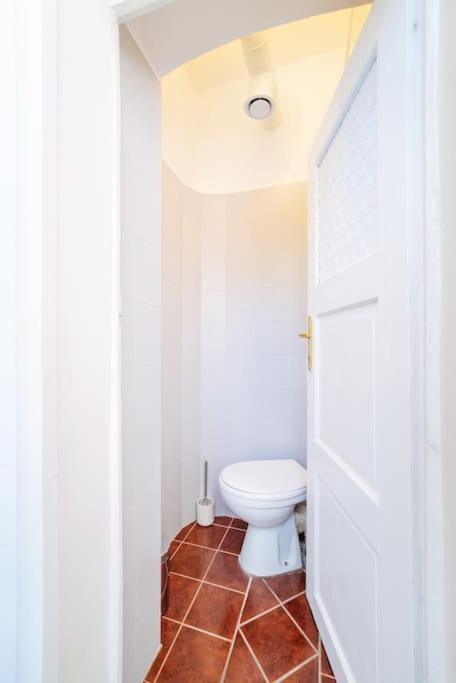 Apartament Scadarlija Vintage Old Town Renovated Belgrad Zewnętrze zdjęcie